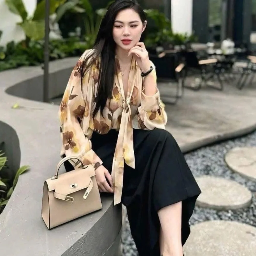 ZARA Scarf Detail Floral Print Oversized Shirt | Ecru/Yellow - Picture 4 of 14